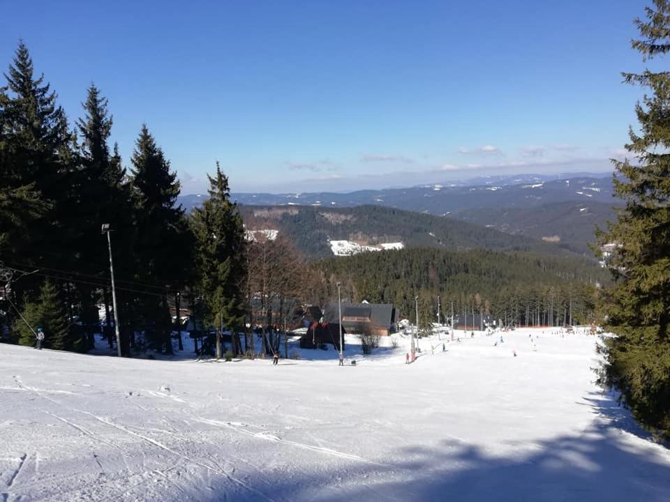 Hotel Fran Маков Екстериор снимка